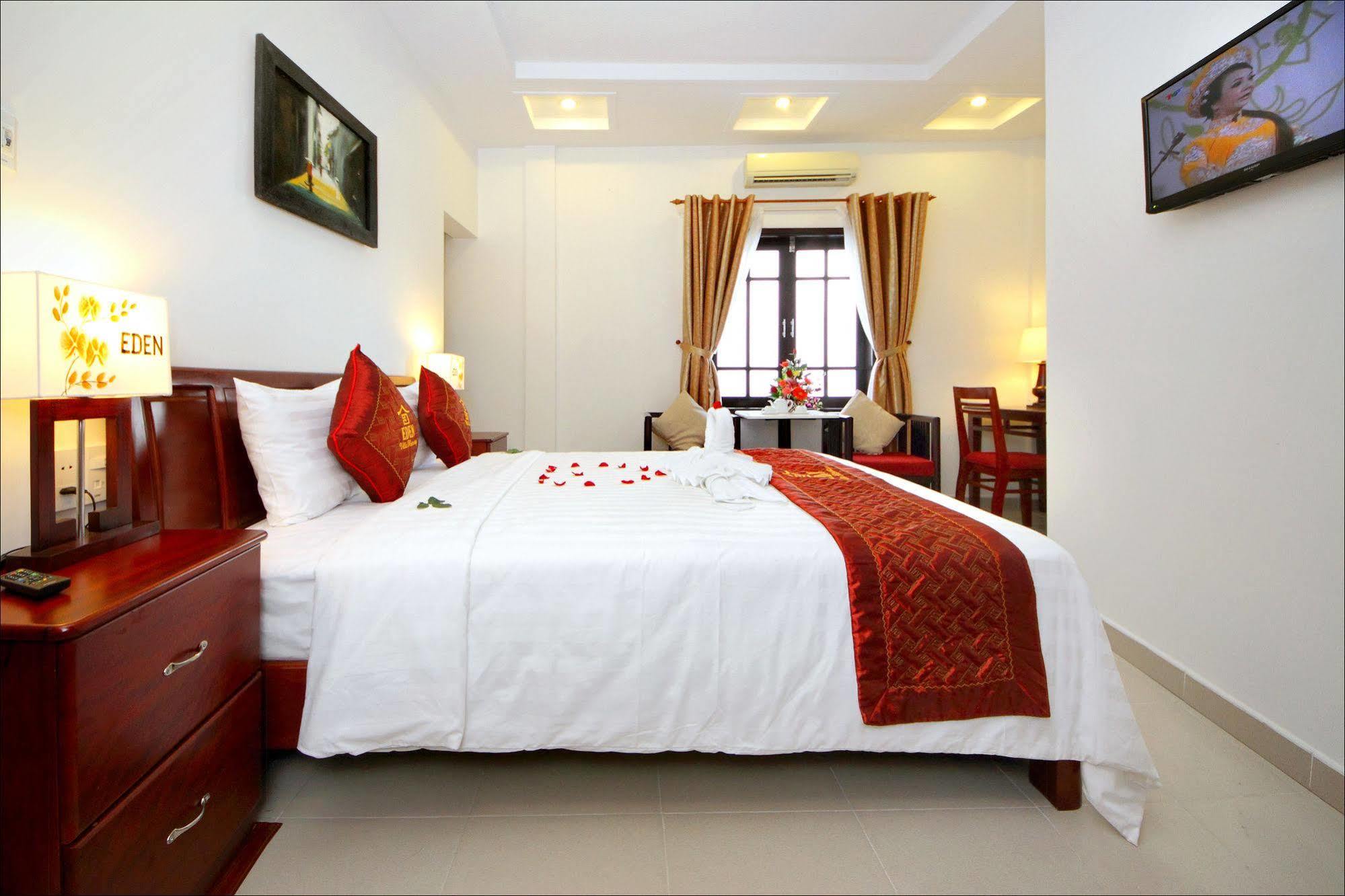 Eden Homestay Hoi An Exterior photo
